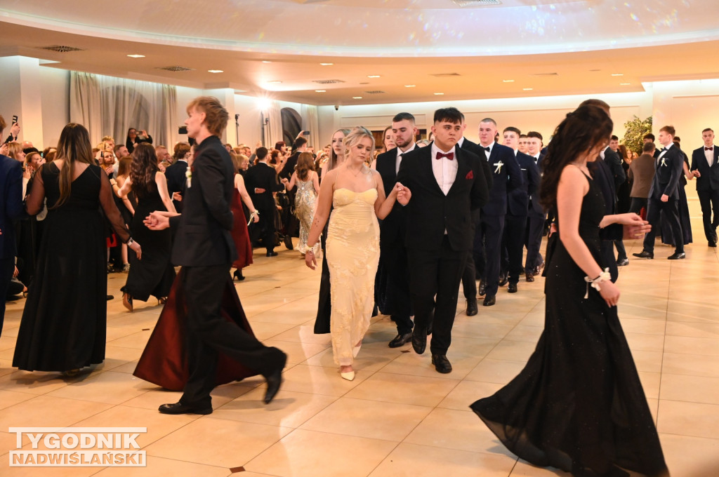 Studniówka LO im. M. Kopernika w Tarnobrzegu cz. 2