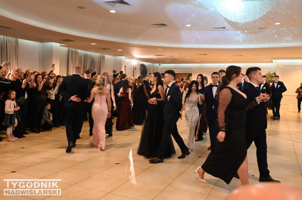 Studniówka LO im. M. Kopernika w Tarnobrzegu cz. 2