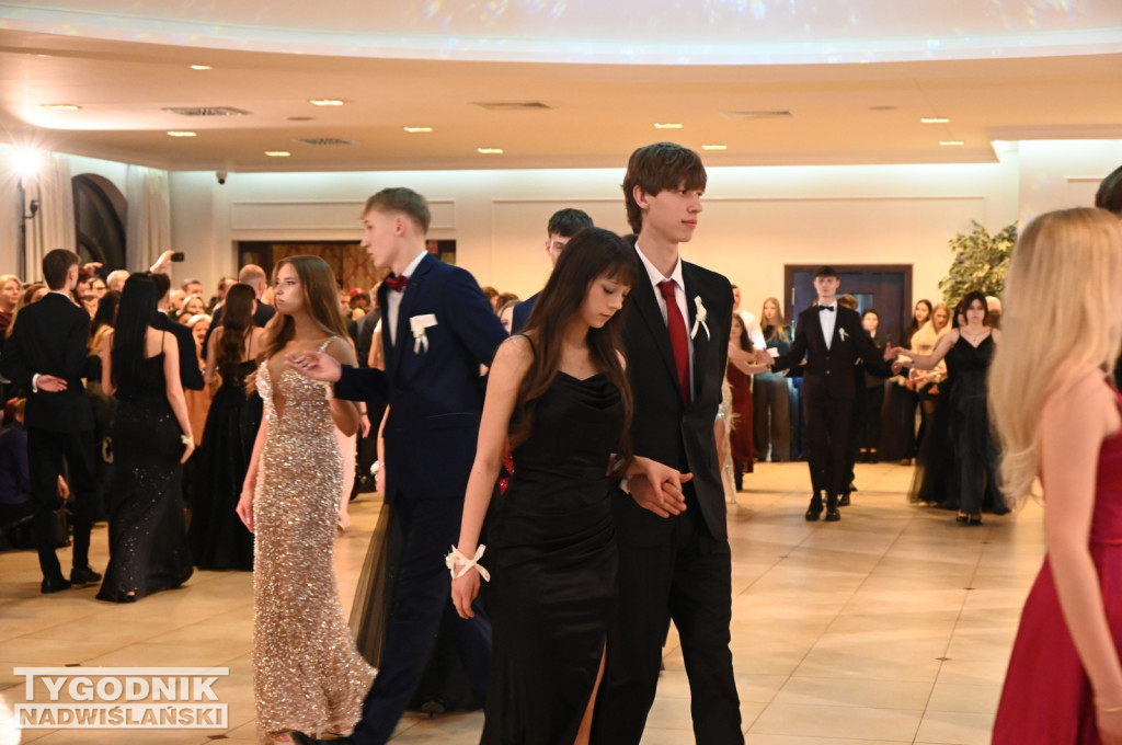 Studniówka LO im. M. Kopernika w Tarnobrzegu cz. 2