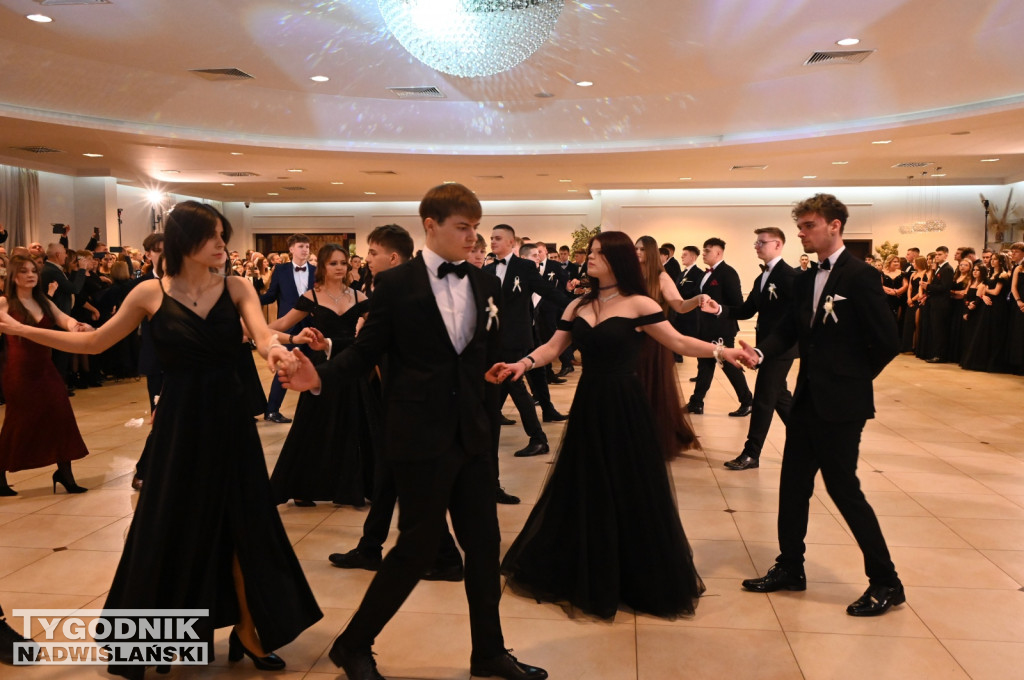 Studniówka LO im. M. Kopernika w Tarnobrzegu cz. 2