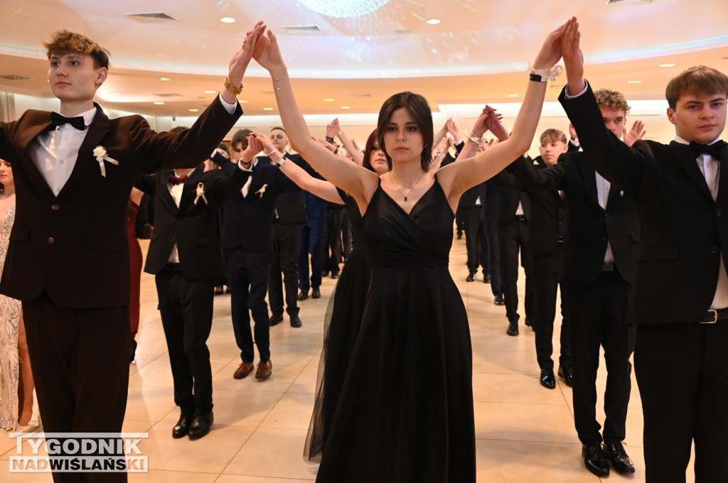 Studniówka LO im. M. Kopernika w Tarnobrzegu cz. 2