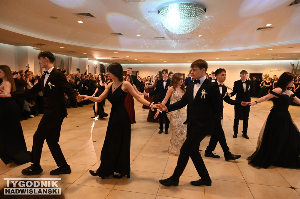 Studniówka LO im. M. Kopernika w Tarnobrzegu cz. 2