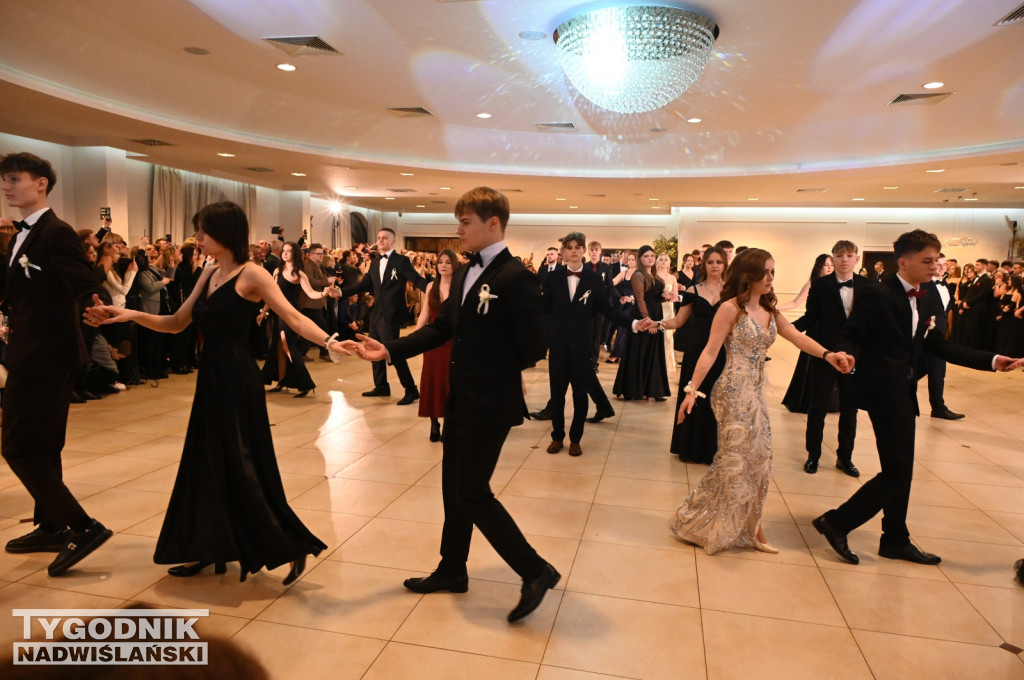 Studniówka LO im. M. Kopernika w Tarnobrzegu cz. 2