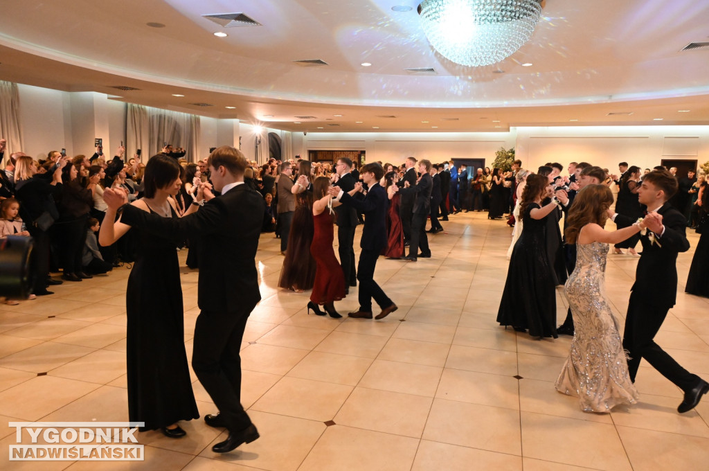 Studniówka LO im. M. Kopernika w Tarnobrzegu cz. 2