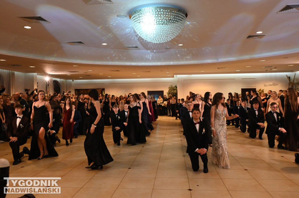 Studniówka LO im. M. Kopernika w Tarnobrzegu cz. 2