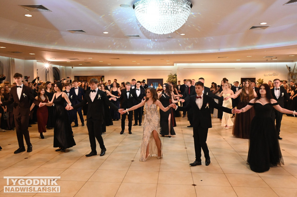 Studniówka LO im. M. Kopernika w Tarnobrzegu cz. 2