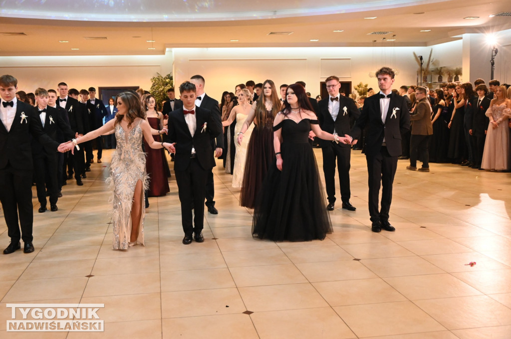 Studniówka LO im. M. Kopernika w Tarnobrzegu cz. 2