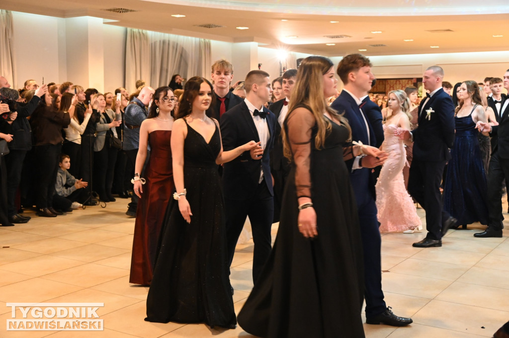 Studniówka LO im. M. Kopernika w Tarnobrzegu cz. 2