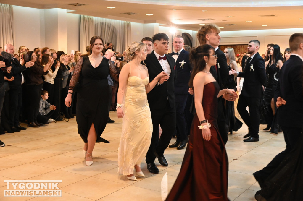 Studniówka LO im. M. Kopernika w Tarnobrzegu cz. 2