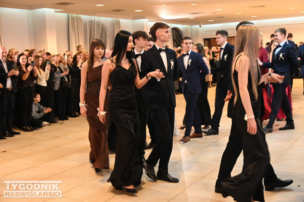 Studniówka LO im. M. Kopernika w Tarnobrzegu cz. 2