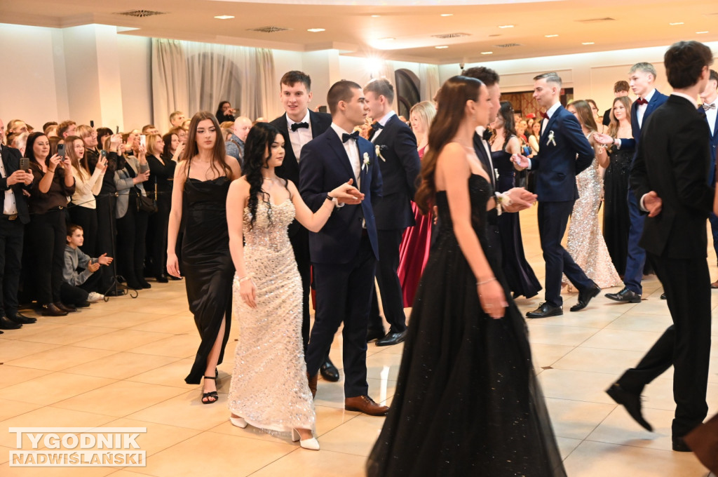 Studniówka LO im. M. Kopernika w Tarnobrzegu cz. 2