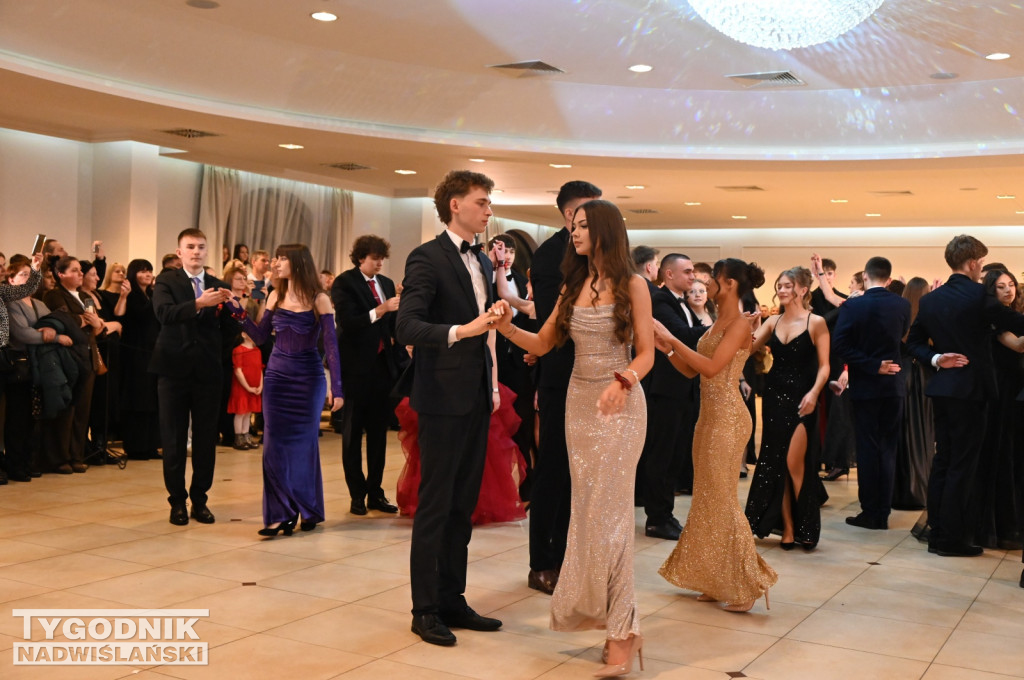 Studniówka LO im. M. Kopernika w Tarnobrzegu cz. 2