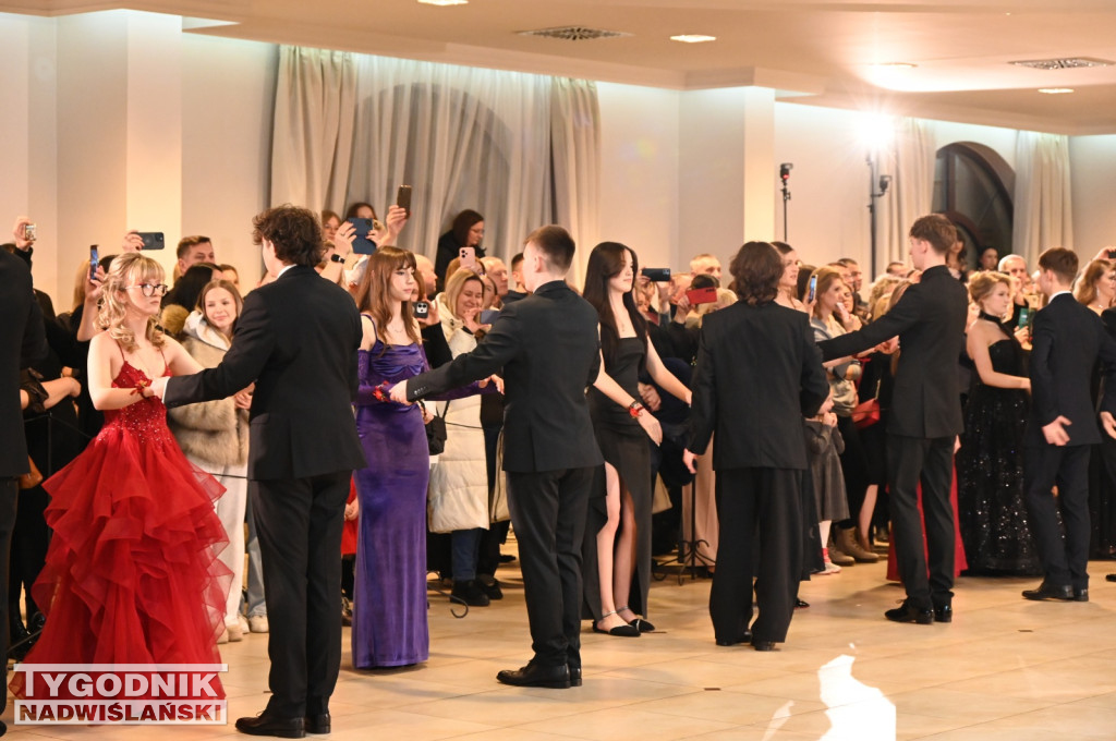 Studniówka LO im. M. Kopernika w Tarnobrzegu cz. 2