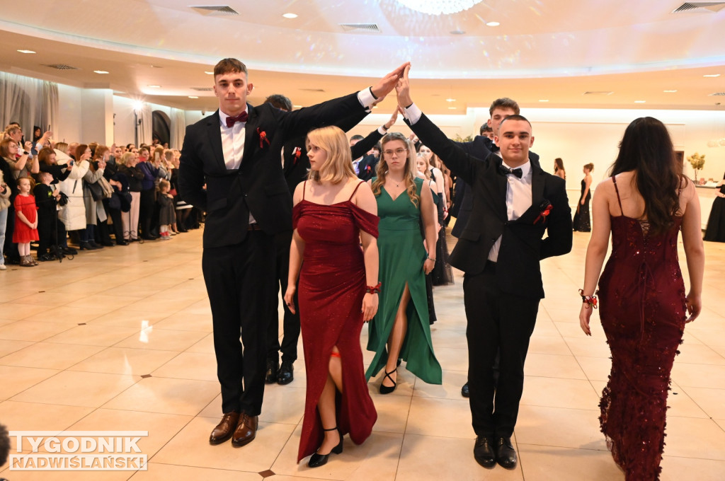 Studniówka LO im. M. Kopernika w Tarnobrzegu cz. 2