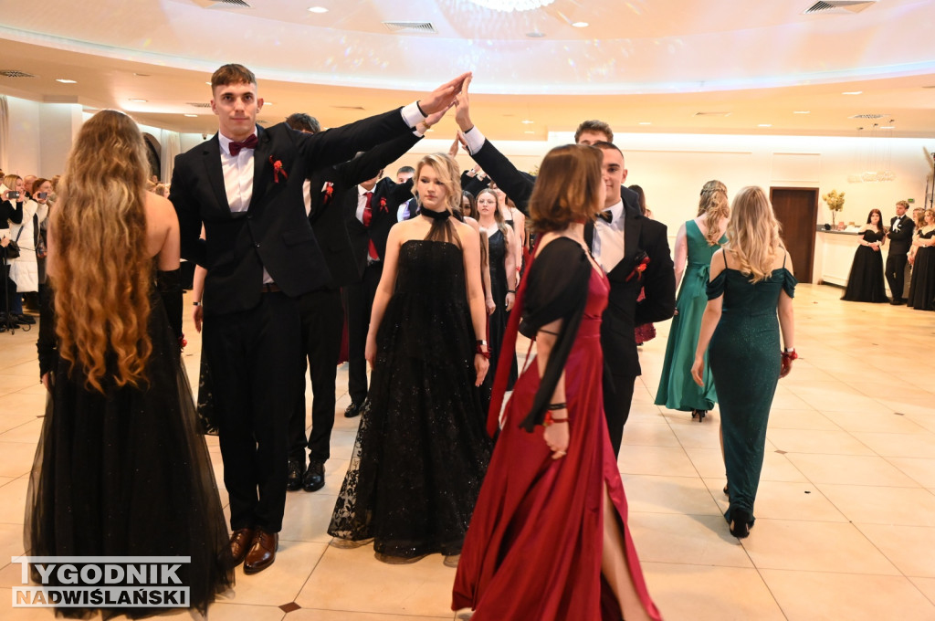 Studniówka LO im. M. Kopernika w Tarnobrzegu cz. 2