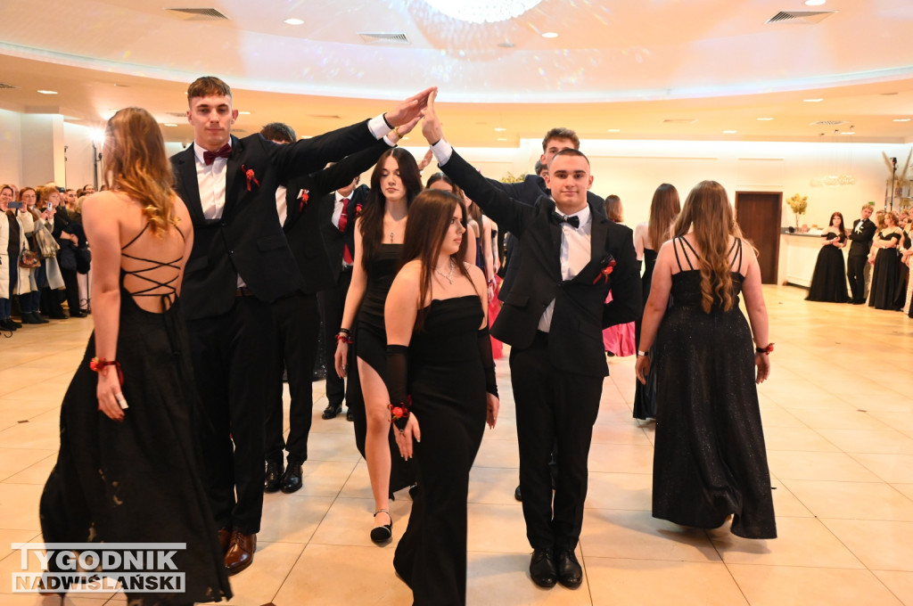 Studniówka LO im. M. Kopernika w Tarnobrzegu cz. 2