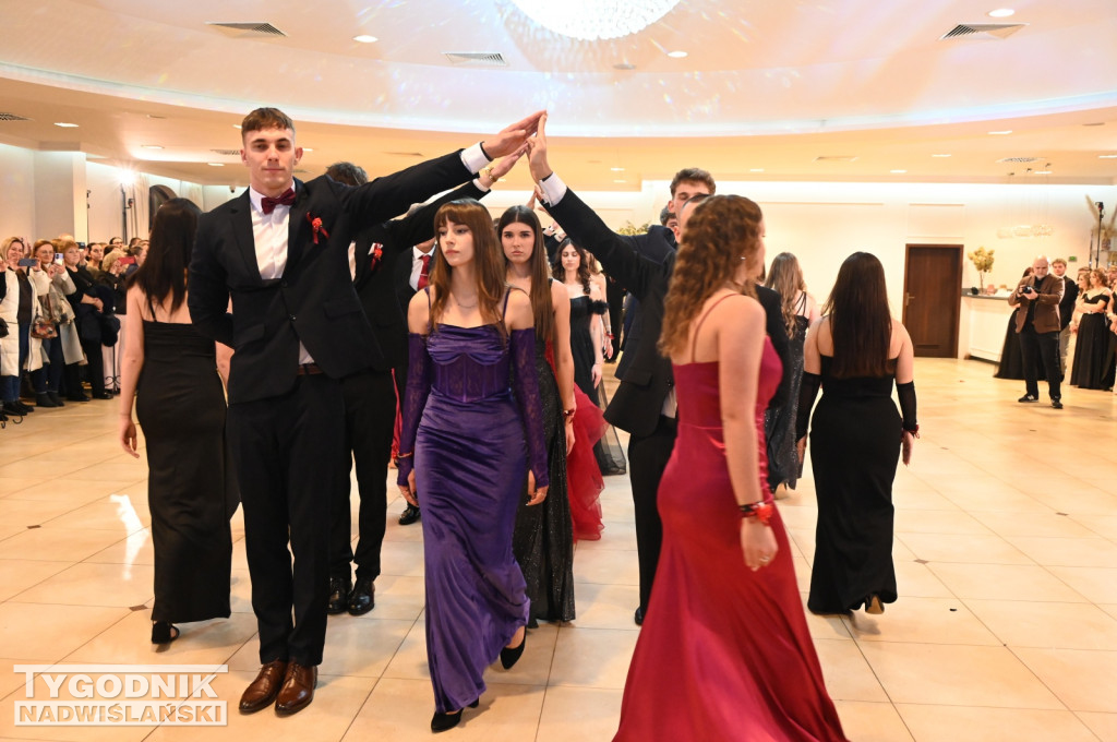 Studniówka LO im. M. Kopernika w Tarnobrzegu cz. 2