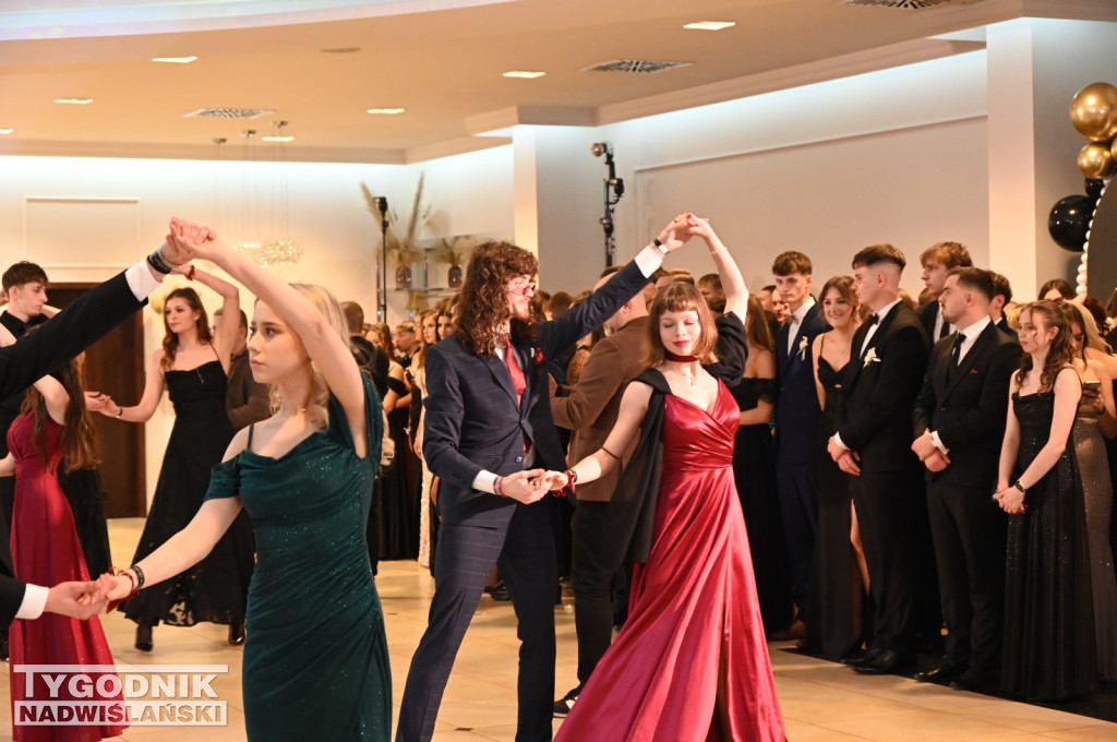 Studniówka LO im. M. Kopernika w Tarnobrzegu cz. 2