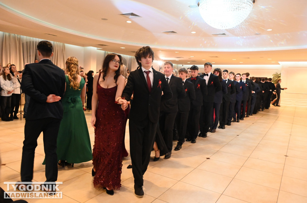 Studniówka LO im. M. Kopernika w Tarnobrzegu cz. 2