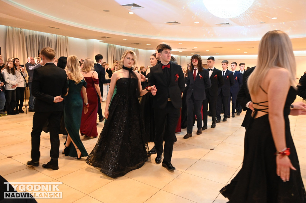 Studniówka LO im. M. Kopernika w Tarnobrzegu cz. 2