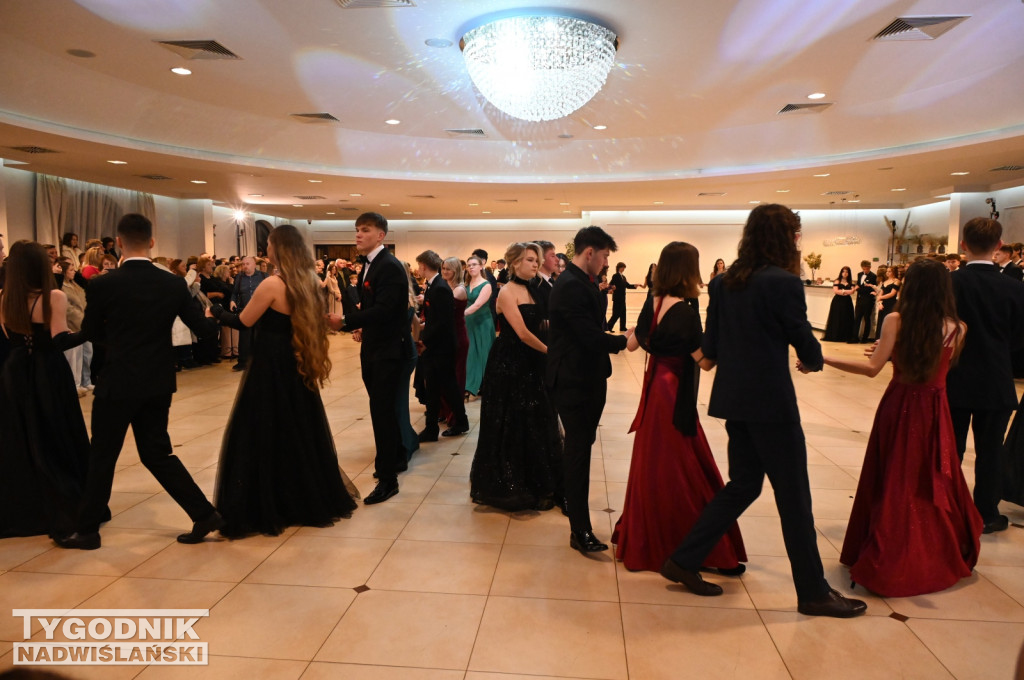 Studniówka LO im. M. Kopernika w Tarnobrzegu cz. 2