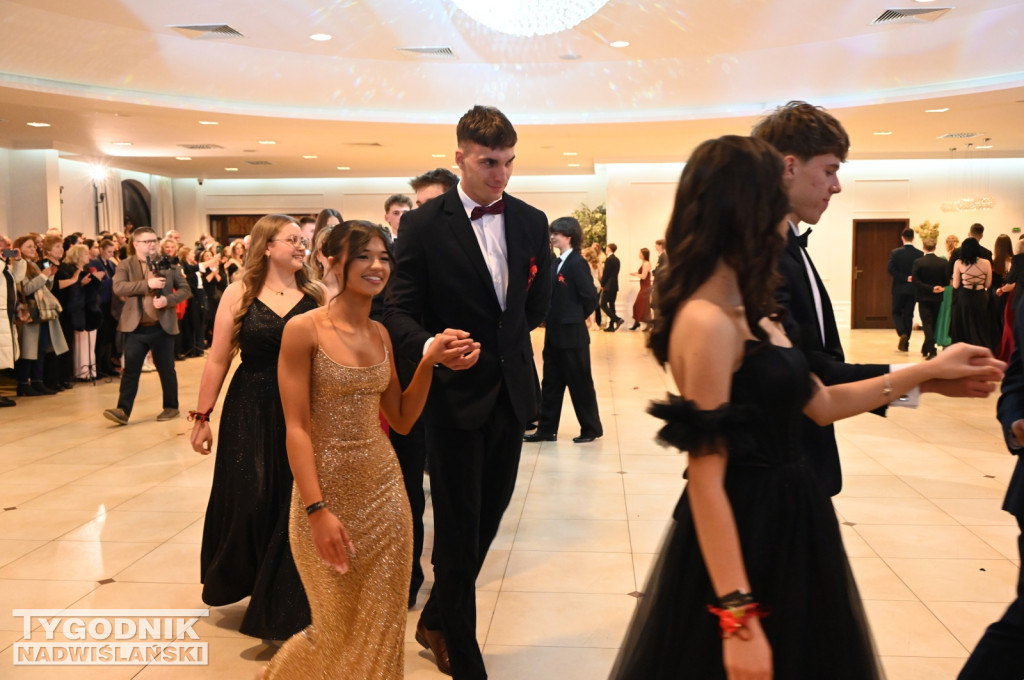 Studniówka LO im. M. Kopernika w Tarnobrzegu cz. 2