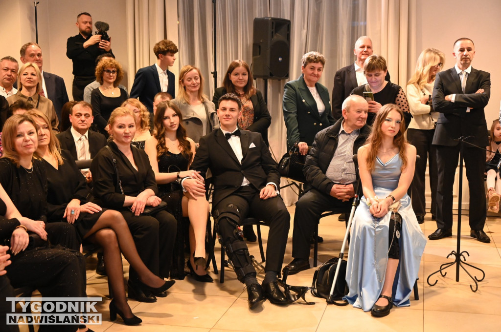 Studniówka LO im. M. Kopernika w Tarnobrzegu cz. 2