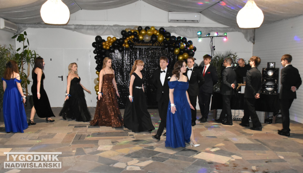 Studniówka KLO w Sandomierzu