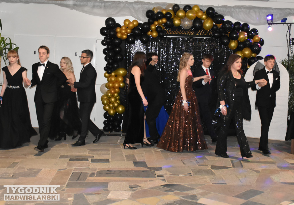 Studniówka KLO w Sandomierzu