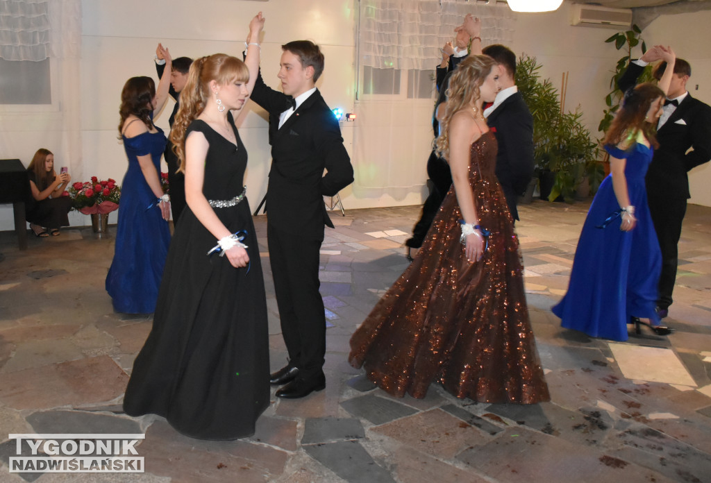 Studniówka KLO w Sandomierzu