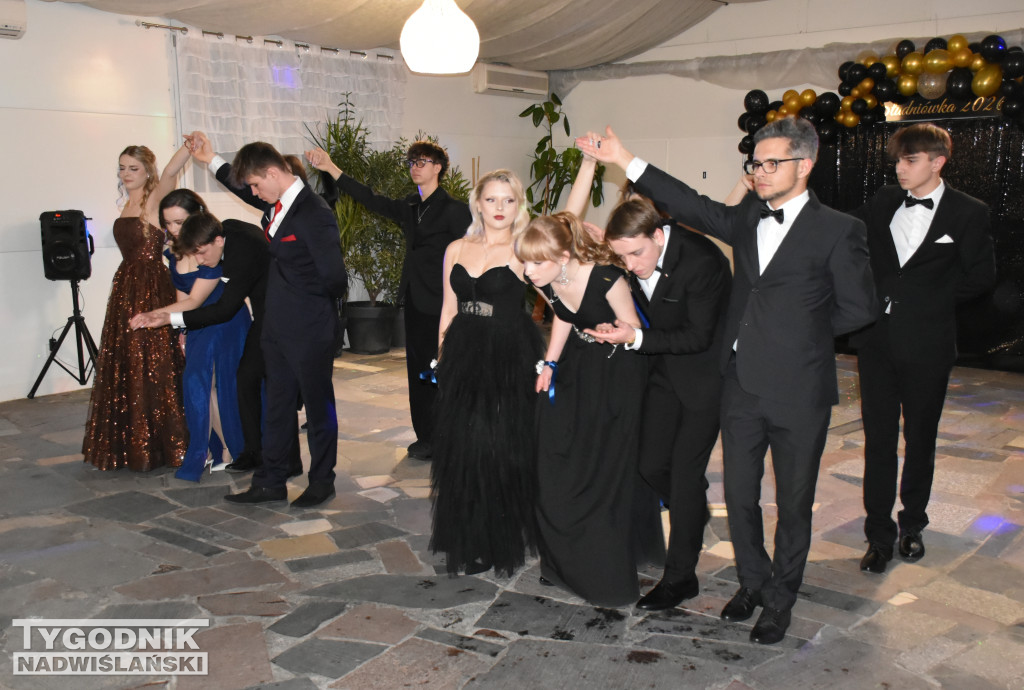 Studniówka KLO w Sandomierzu