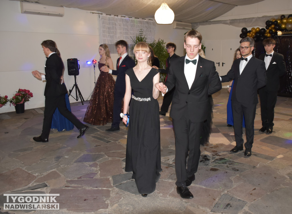 Studniówka KLO w Sandomierzu