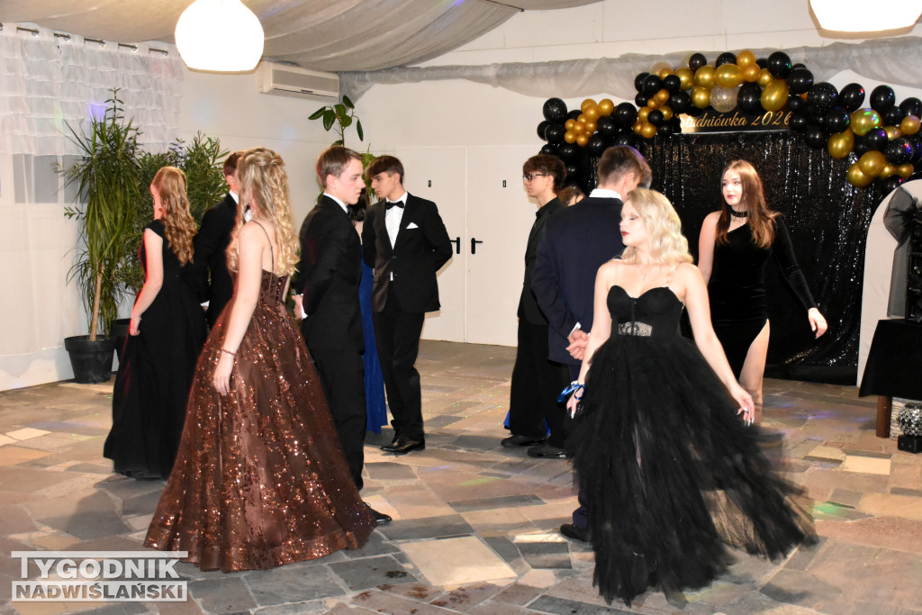 Studniówka KLO w Sandomierzu