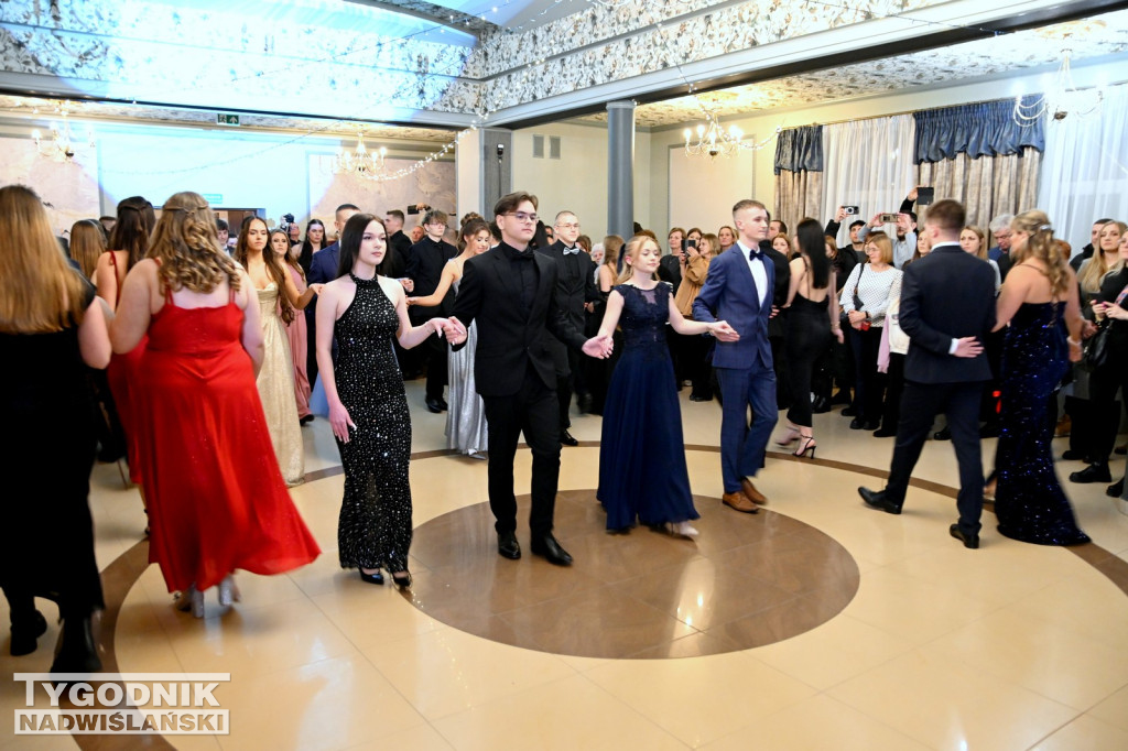 Studniówla ZS nr 3 - Budowlanki w Tarnobrzegu