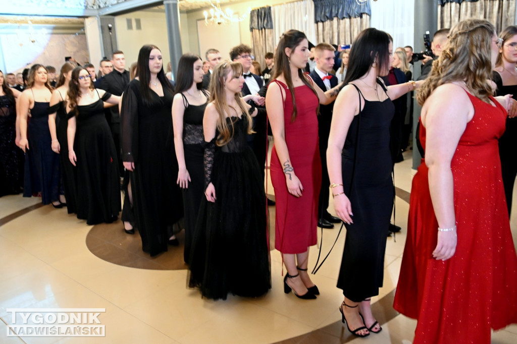 Studniówla ZS nr 3 - Budowlanki w Tarnobrzegu