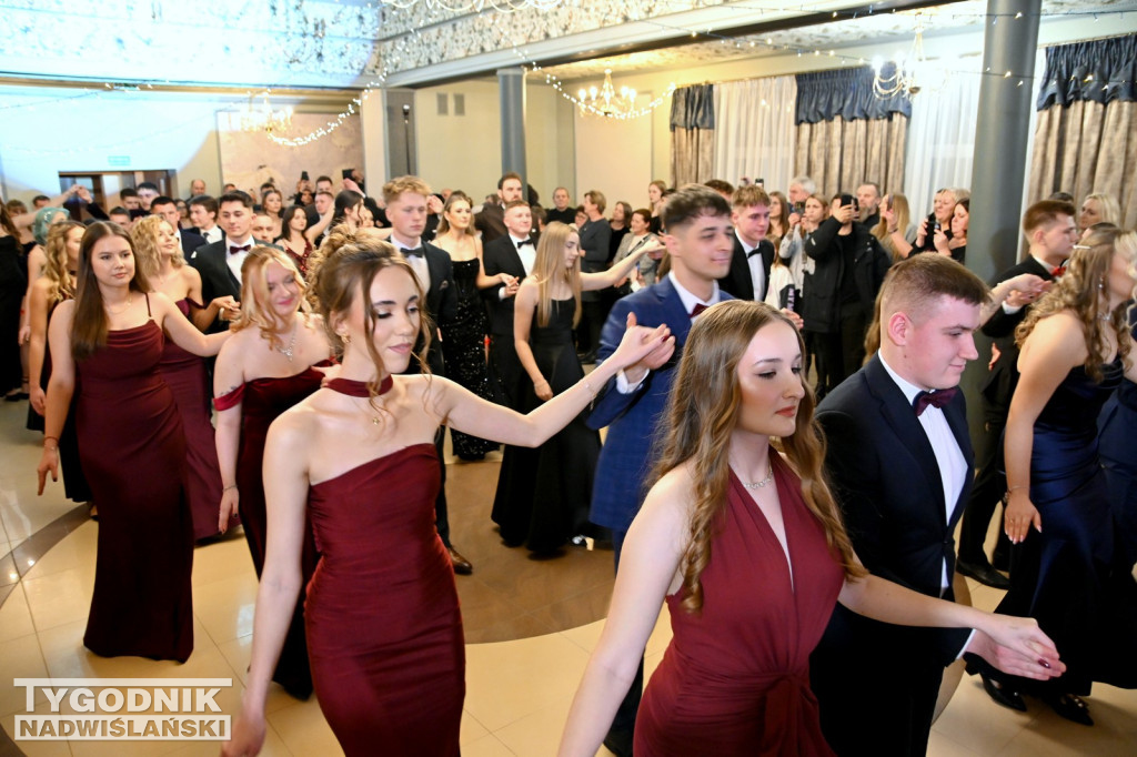 Studniówla ZS nr 3 - Budowlanki w Tarnobrzegu