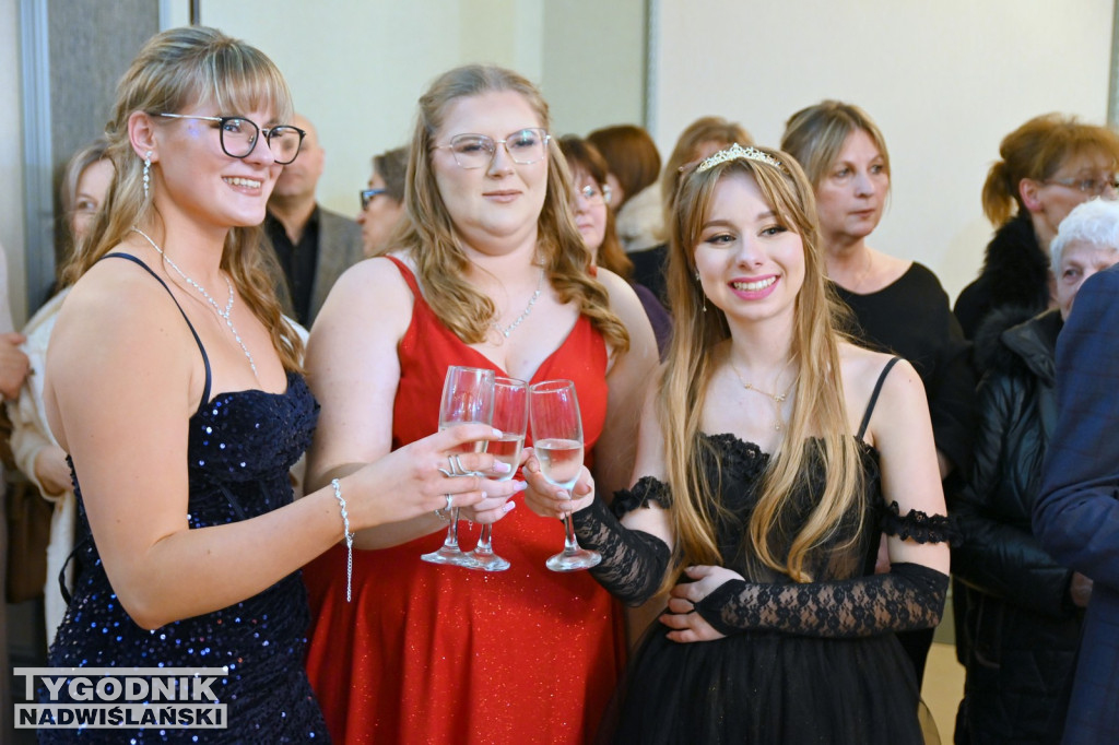 Studniówla ZS nr 3 - Budowlanki w Tarnobrzegu