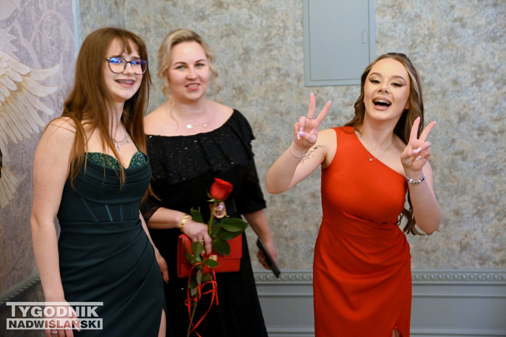 Studniówla ZS nr 3 - Budowlanki w Tarnobrzegu