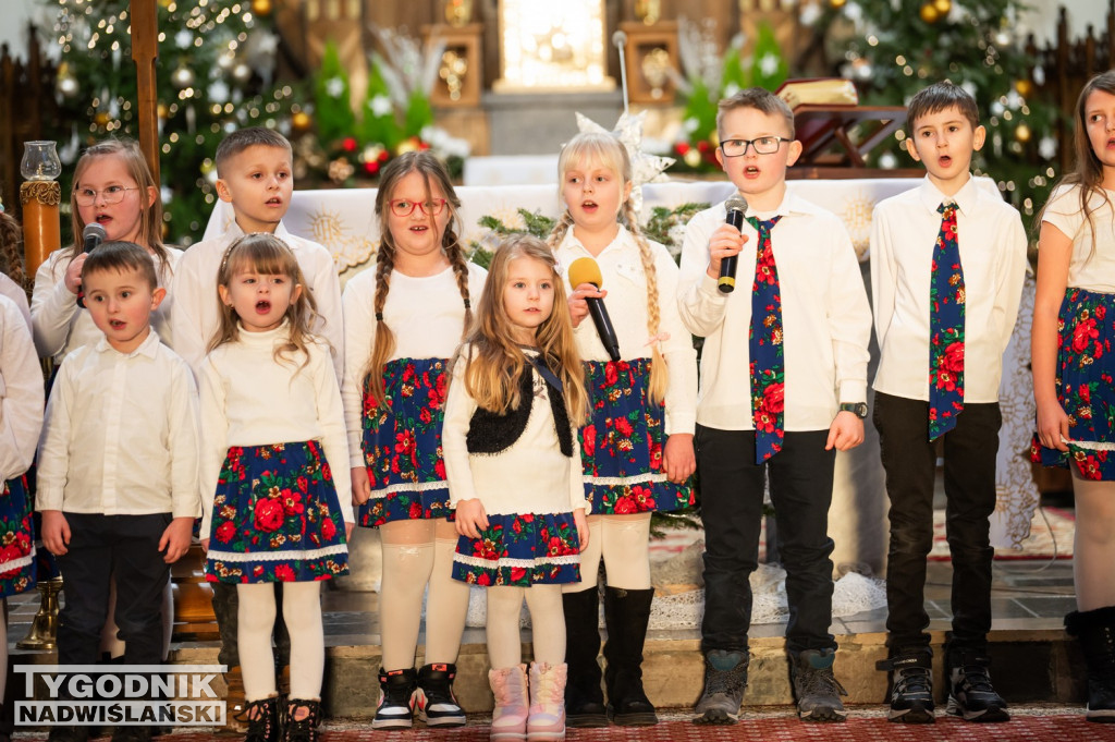 Przegląd Kolęd i Pastorałek w Grębowie