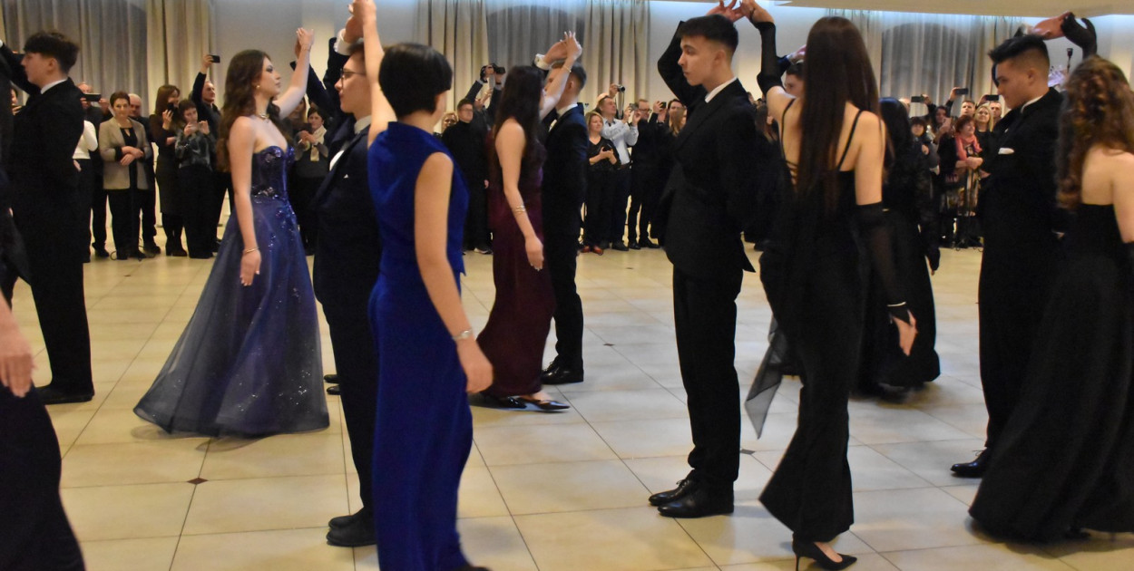 Studniówka LO im. Małego Księcia w Tarnobrzegu