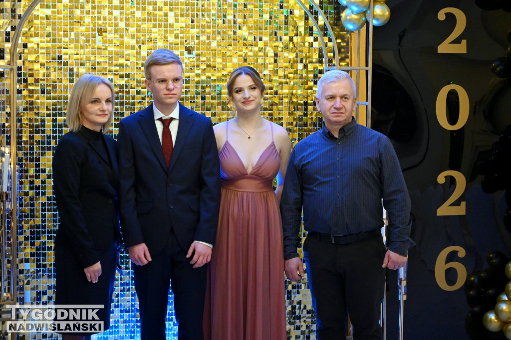 Studniówka Zespołu Szkół nr 2 w Nowej Dębie