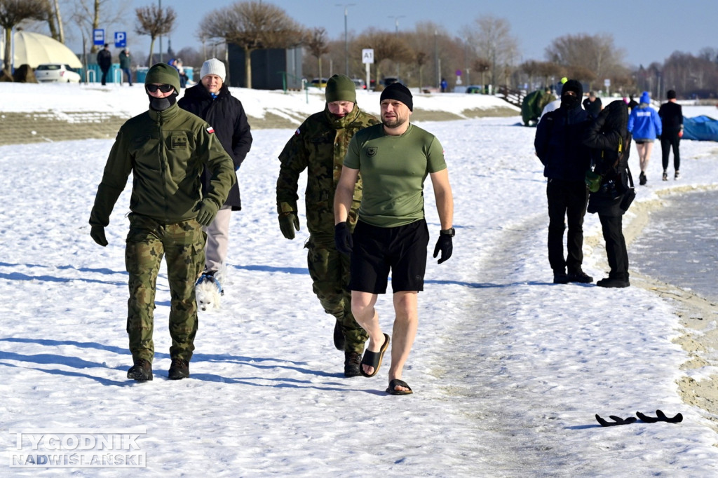 Morsowanie z wojskiem nad Jeziorem Tarnobrzeskim