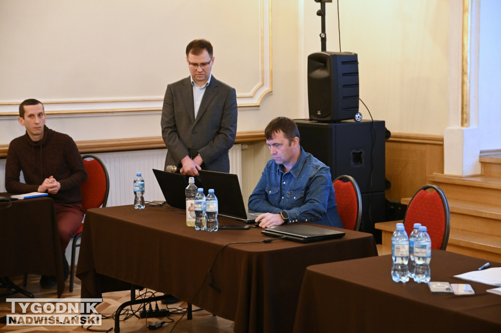 Konsultacje społeczne w sprawie trasy nowej DK9