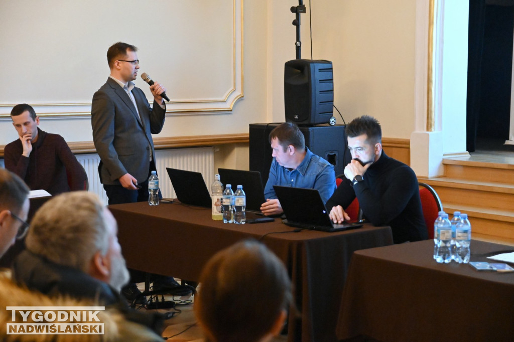 Konsultacje społeczne w sprawie trasy nowej DK9