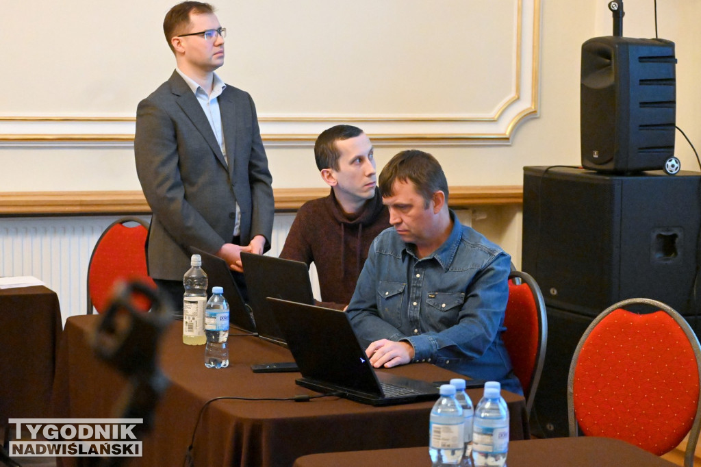 Konsultacje społeczne w sprawie trasy nowej DK9