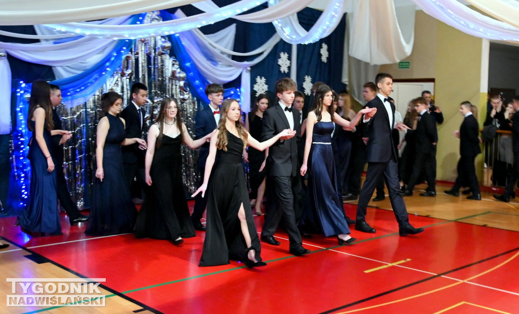 Komers ósmoklasistów ze Szkoły Podstawowej nr 3 w Tarnobrzegu