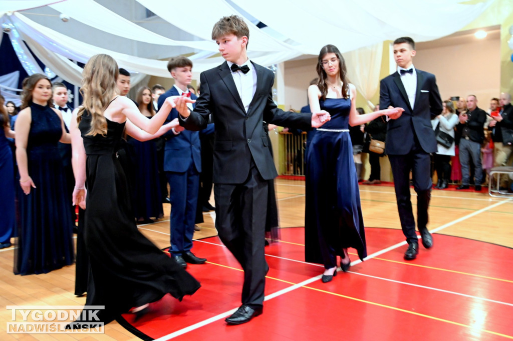 Komers ósmoklasistów ze Szkoły Podstawowej nr 3 w Tarnobrzegu