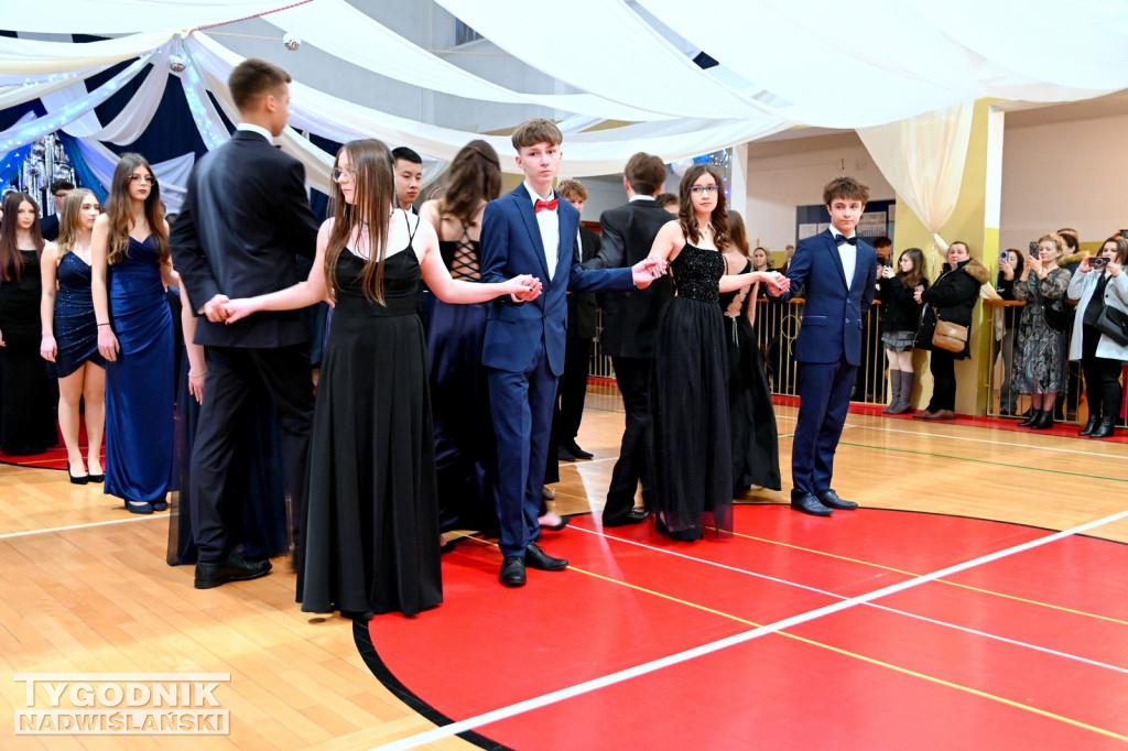 Komers ósmoklasistów ze Szkoły Podstawowej nr 3 w Tarnobrzegu