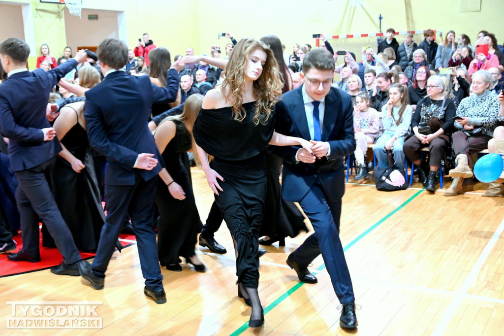 Komers ósmoklasistów ze Szkoły Podstawowej nr 3 w Tarnobrzegu