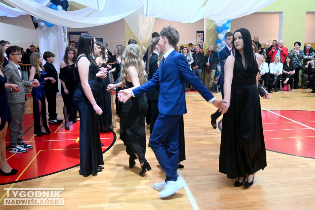 Komers ósmoklasistów ze Szkoły Podstawowej nr 3 w Tarnobrzegu